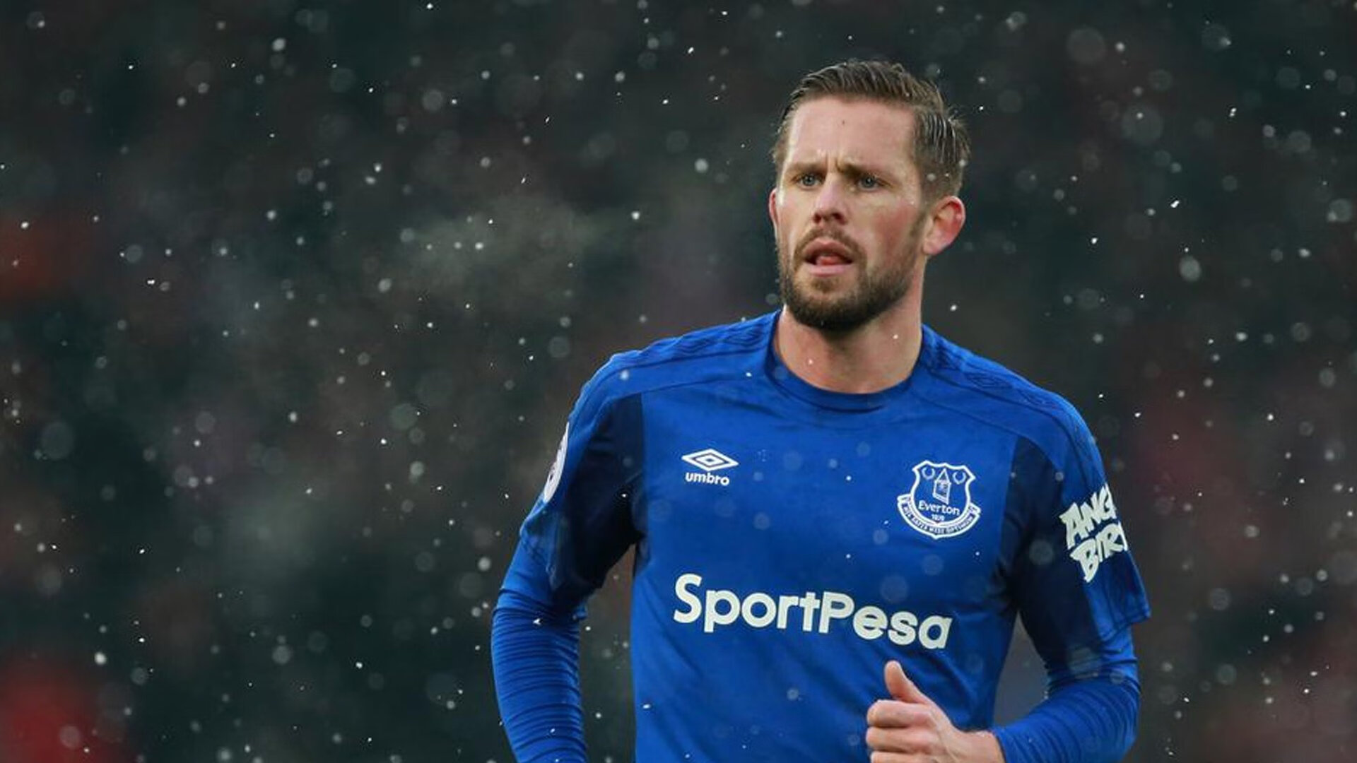 爱游戏平台-全国马拉松接力赛,团队奋战共创佳绩,马拉松接力几个人跑